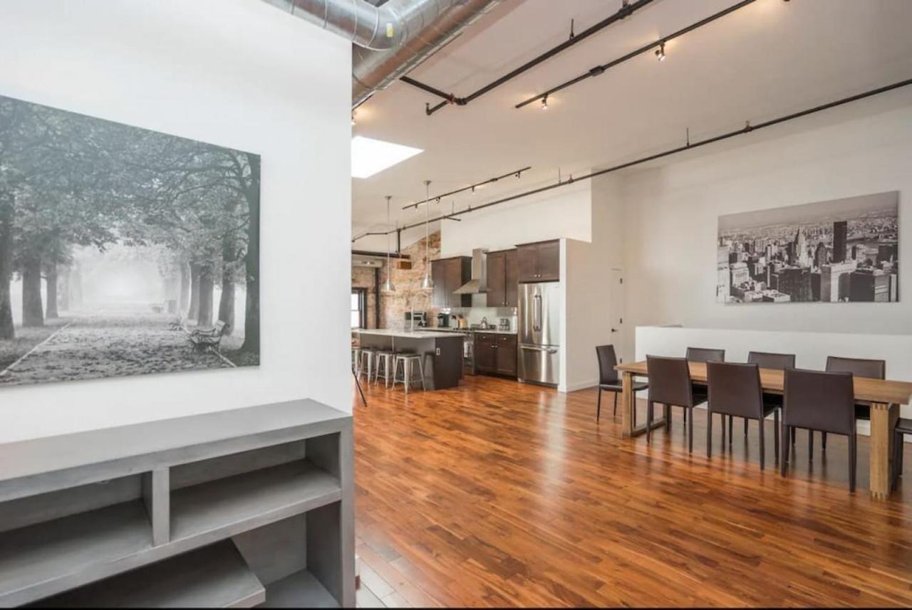 Pristine 3 Bedroom Million-dollar Loft Elevator Parking